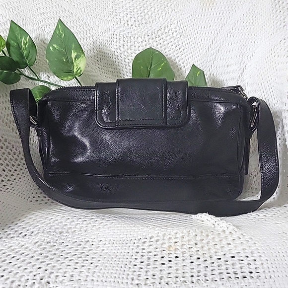 Kenneth Cole Black Genuine Leather Over the Shoulder Bag Purse - Picture 4 of 12